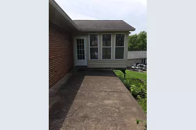 6778 Barnwood Drive, Hazelwood, MO 63042 - Photo 31