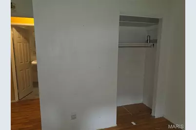 6778 Barnwood Drive, Hazelwood, MO 63042 - Photo 13