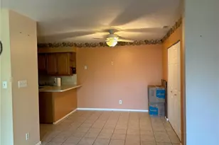 10011 Echoridge Ln, Mehlville, MO 63125 - Photo 3