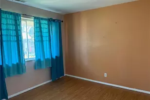 10011 Echoridge Ln, Mehlville, MO 63125 - Photo 7