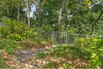 10819 Lawnbrook Drive, Unincorporated, MO 63123 - Photo 27