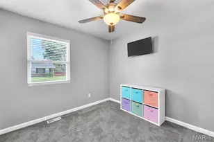 3027 Luxury Dr, Florissant, MO 63031 - Photo 23