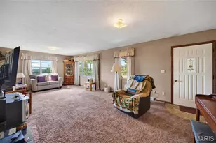 25936 Evanston Rd, Lebanon, MO 65536 - Photo 9