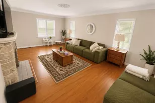 673 Bellsworth Dr, Saint Louis, MO 63125 - Photo 11