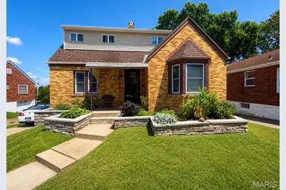 673 Bellsworth Drive, Saint Louis, MO 63125 - Photo 1
