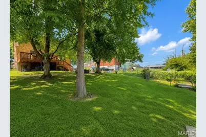 673 Bellsworth Drive, Saint Louis, MO 63125 - Photo 7