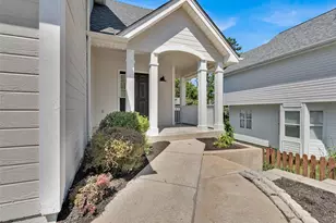 469 Seton Hall Ct, Valley Park, MO 63088 - Photo 3