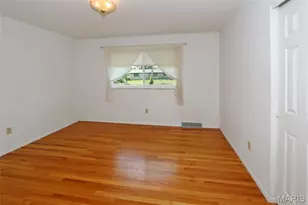 4828 Broad Oak Dr, Unincorporated, MO 63128 - Photo 17