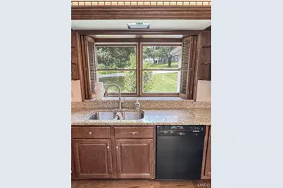 350 Elmwood Estates Drive, Washington, MO 63090 - Photo 23