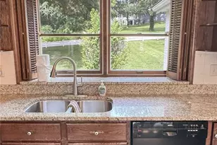 350 Elmwood Estates Dr, Washington, MO 63090 - Photo 23