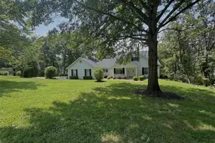 350 Elmwood Estates Dr, Washington, MO 63090 - Photo 1