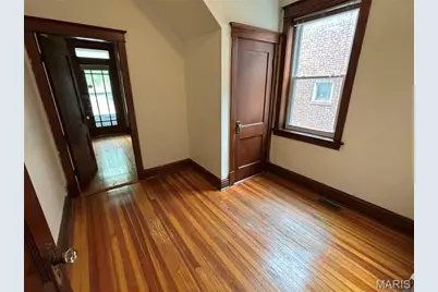 7527 Wise Avenue #B, Richmond Heights, MO 63117 - Photo 5