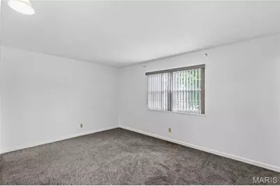 6018 Gatling Drive, Oakville, MO 63129 - Photo 15