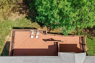 330 Woodlawn Terrace Ct, Ballwin, MO 63021 - Photo 31