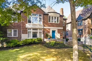 7509 Cromwell Dr, Saint Louis, MO 63105 - Photo 7