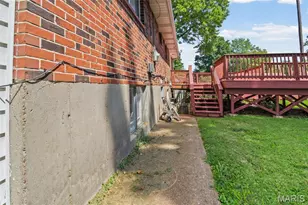1460 Fox Run Dr, Florissant, MO 63033 - Photo 39