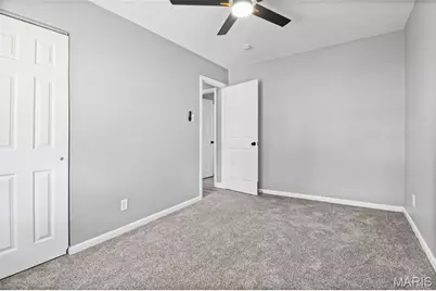 1460 Fox Run Drive, Florissant, MO 63033 - Photo 27