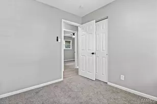 1460 Fox Run Dr, Florissant, MO 63033 - Photo 23
