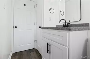 1460 Fox Run Dr, Florissant, MO 63033 - Photo 21
