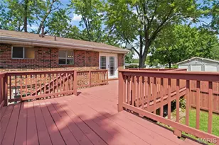 1460 Fox Run Dr, Florissant, MO 63033 - Photo 15