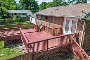 1460 Fox Run Dr, Florissant, MO 63033 - Photo 9