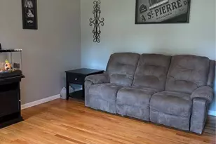 5849 Oak Branch Dr, Saint Louis, MO 63128 - Photo 13