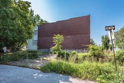 4702 Minnesota Avenue, Saint Louis, MO 63111 - Photo 5