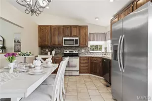 2059 Del Rio Dr, Arnold, MO 63010 - Photo 9