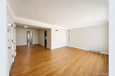 6930 Jamieson Avenue, Saint Louis, MO 63109 - Photo 3