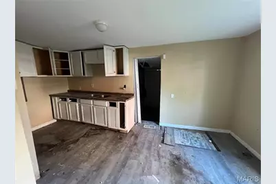 7711 Minnesota Avenue, Saint Louis, MO 63111 - Photo 7