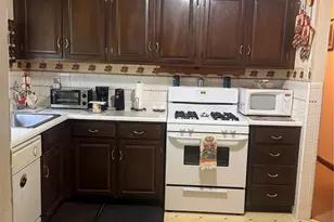 19 Forest Home Ct, Saint Louis, MO 63137 - Photo 5