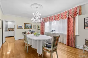 8015 Delmar Blvd, University City, MO 63130 - Photo 11