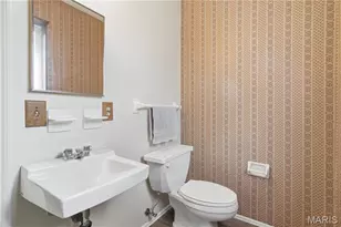 2964 Flameglow Dr, Saint Louis, MO 63129 - Photo 11