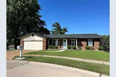 5724 Luffbury Circle, Oakville, MO 63129 - Photo 1