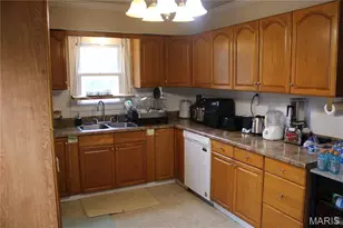 616 S Washington St, Paris, MO 65275 - Photo 19