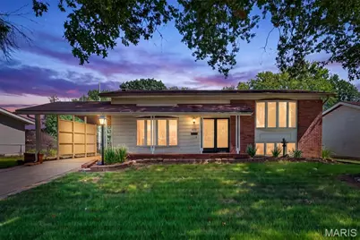 1675 Central Pkwy Parkway, Florissant, MO 63031 - Photo 1