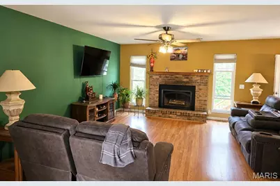 3216 Elizabeth Court, Troy, MO 63379 - Photo 3