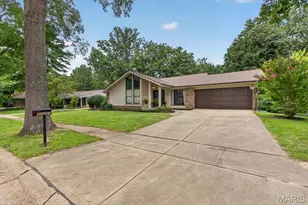 15250 Kingsman Cir, Chesterfield, MO 63017 - Photo 7
