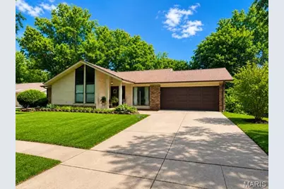 15250 Kingsman Circle, Chesterfield, MO 63017 - Photo 1