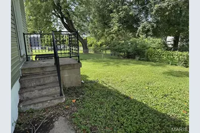 1057 Gabriel Drive, Ferguson, MO 63137 - Photo 23