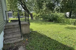 1057 Gabriel Dr, Ferguson, MO 63137 - Photo 23