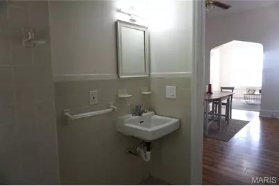 7201 Pennsylvania Avenue, Saint Louis, MO 63111 - Photo 11