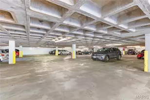 900 S Hanley Rd, Clayton, MO 63105 - Photo 33