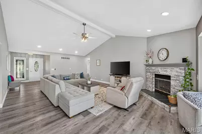 6 Potomac Court, Saint Charles, MO 63303 - Photo 3