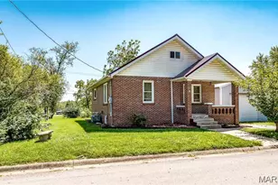602 W Jackson Ave, Robertsville, MO 65066 - Photo 1
