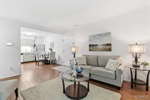 12806 Portulaca Dr, Saint Louis, MO 63146 - Photo 5