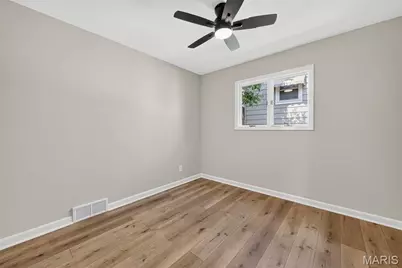 2701 Sibley Street, Saint Charles, MO 63301 - Photo 19