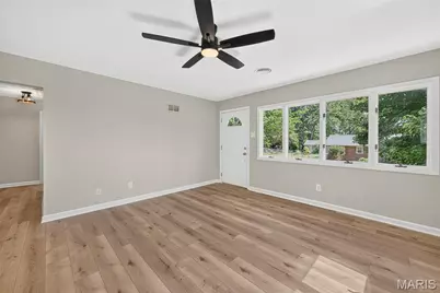 2701 Sibley Street, Saint Charles, MO 63301 - Photo 5