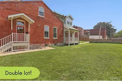 2704 McNair Avenue, Saint Louis, MO 63118 - Photo 1
