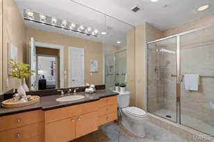800 S Hanley Rd, Clayton, MO 63105 - Photo 29